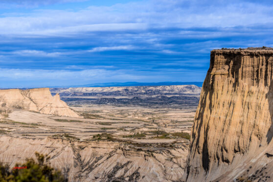 bardenas reales turismo en paisaje único