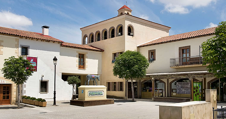 El pueblo Senda Viva Mansión Encantada Senda Viva